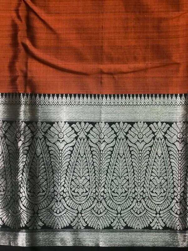 Hemangi - Image 6